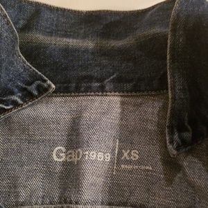 GAP DENIM JACKET